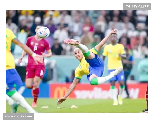 巴西足球震撼世界：第四次捧起世界杯的荣耀